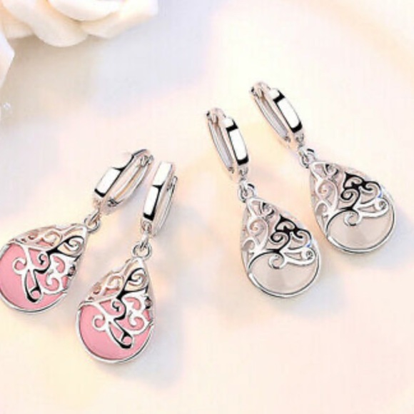 New Sterling silver moonstone earrings - Picture 4 of 4